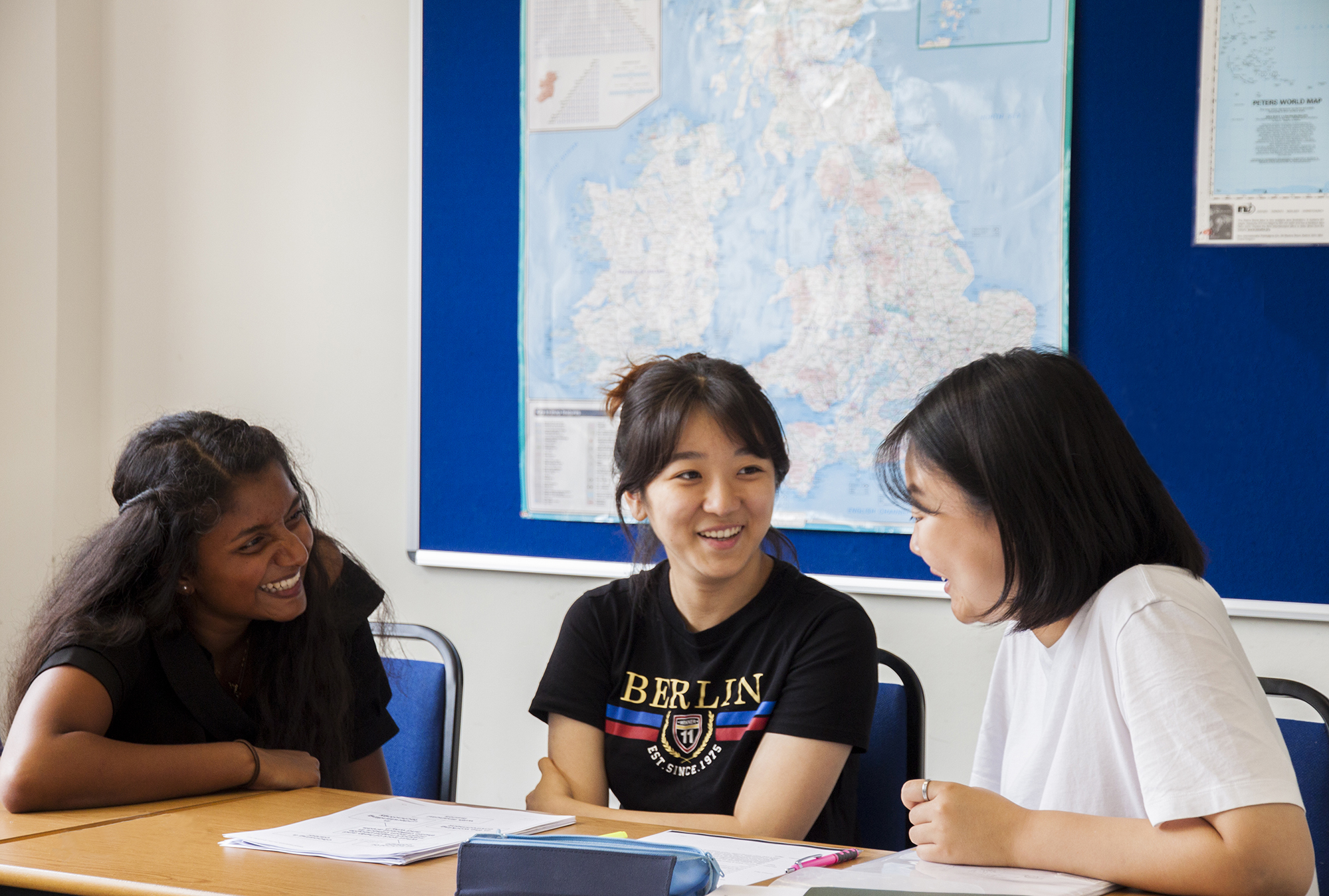 イングリッシュ・ランゲージ・センター・ブライトン校のCambridge exam preparation courses (FCE, CAE and CPE)